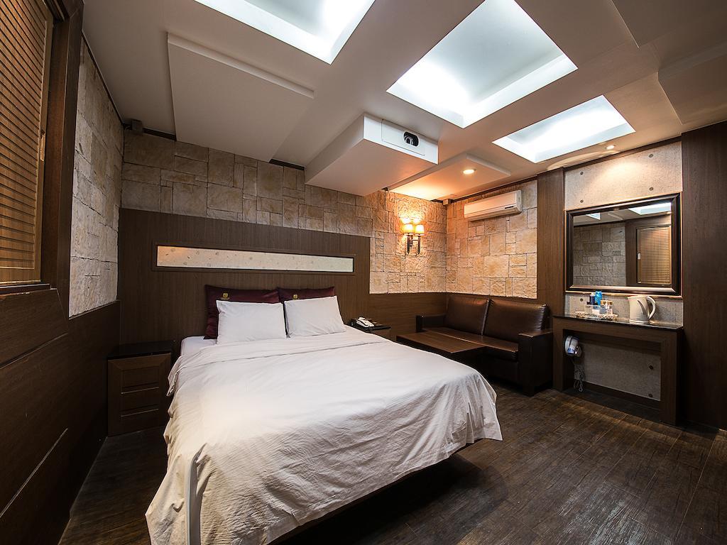 Hotel Valentine Gwangmyeong Rum bild